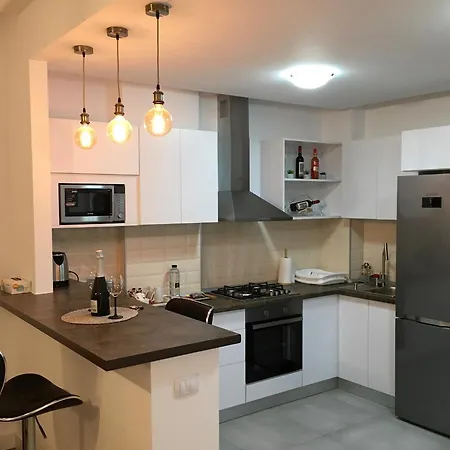 Daire Adams Onix Blue